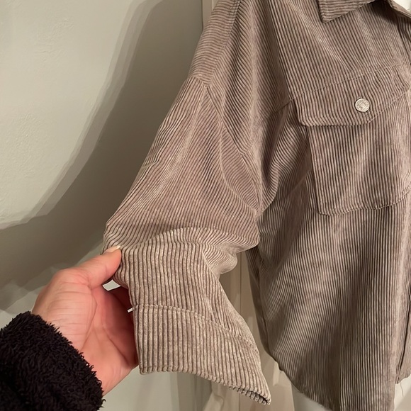 Lightweight Corduroy 🧥 Jacket NWT - Picture 4 of 10